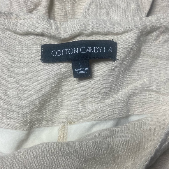 Pleated mini skirt - Picture 2 of 3